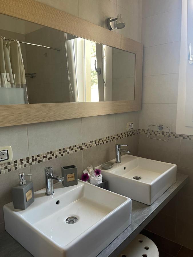 Antico Casale Il Sambuco Bed & Breakfast Manduria Exterior photo